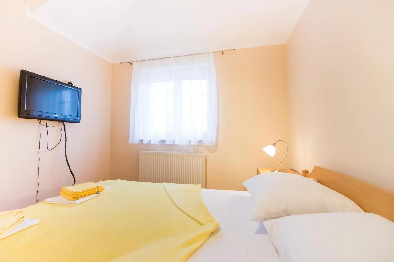 Apartments Natasa Murage