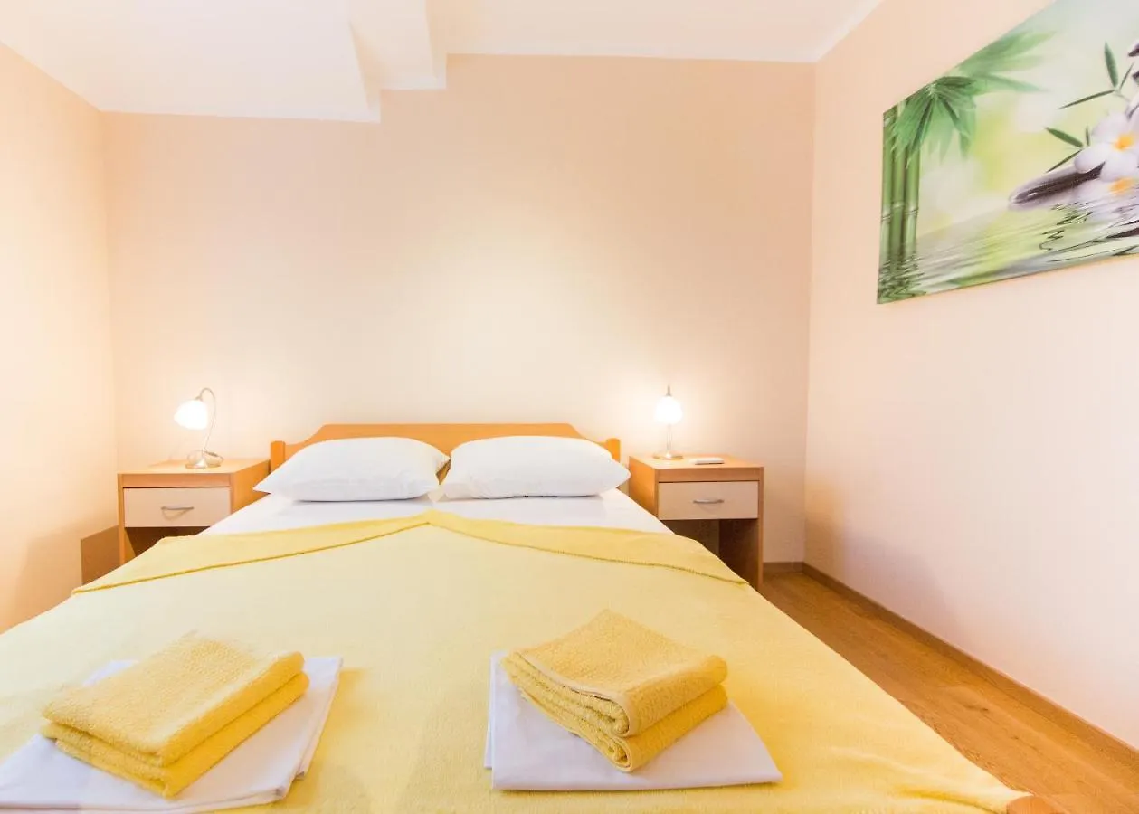 Apartments Natasa Murage