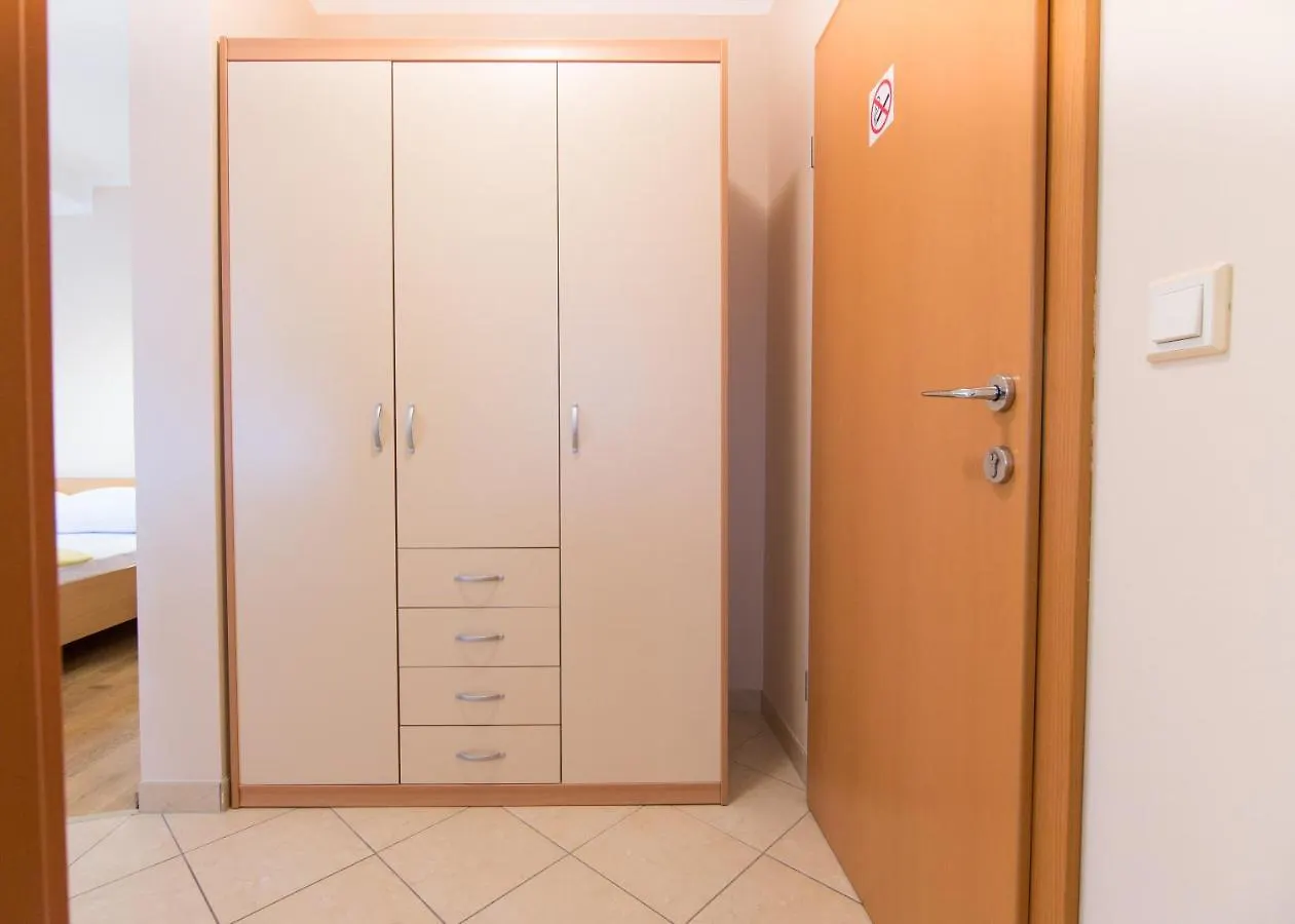 Apartments Natasa Murage Croatia